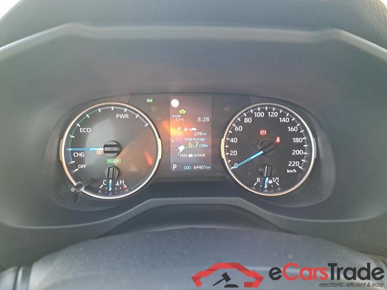 TOYOTA Rav4 / 2018 / 5P / todoterreno 2.5l 220H Business #4