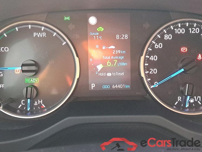 TOYOTA Rav4 / 2018 / 5P / todoterreno 2.5l 220H Business #5