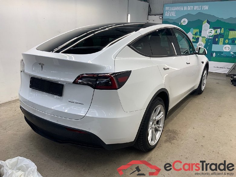 TESLA Model Y Long Range Dual Motor AWD 5d 378kW #2