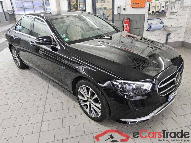 Mercedes-Benz E Limousine (BM 213)(08.2016->) DE - Lim4 E 300 e EU6d, e Avantgarde 4Matic (EURO 6d), (Facelift) 2020 - 2023 #2