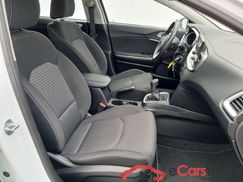 KIA XCeed / 2019 / 5P / todoterreno 1.0 T-GDi Drive 88kW (120CV) #6