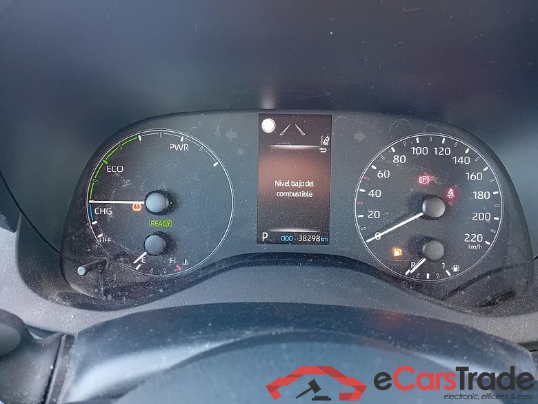 TOYOTA Yaris / 2020 / 5P / berlina con portón 1.5 120H Business Plus #4