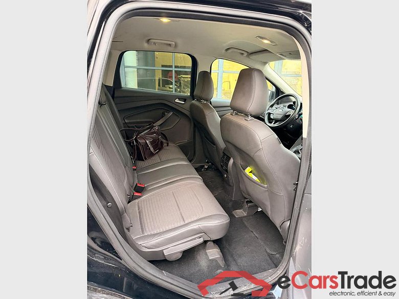 FORD Kuga Kuga 2.0 TDCi AWD Titanium PS #5