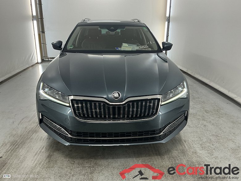 SKODA SUPERB COMBI - 2019 1.4 TSI PHEV Style DSG #2