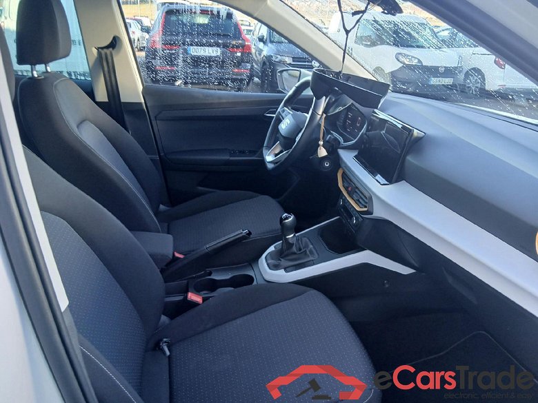 SEAT Arona / 2017 / 5P / todoterreno 1.0 TSI 81kW (110CV) Style Plus (AC) #6