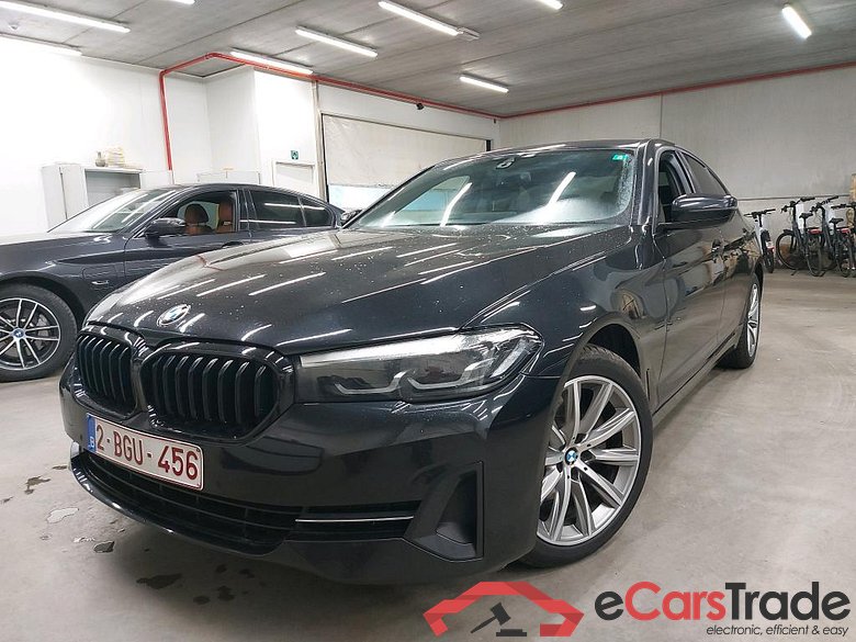BMW - BMW 5 BERLINE 518dA 150PK Business Edition With Dakota Heated Seats