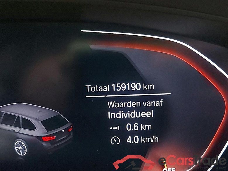 BMW - BMW 5 TOURING 518dA 136PK Luxury Line Pack Business With Heated Seats & Driving Assistance & Parking Assistant Pack & SunRoof #5