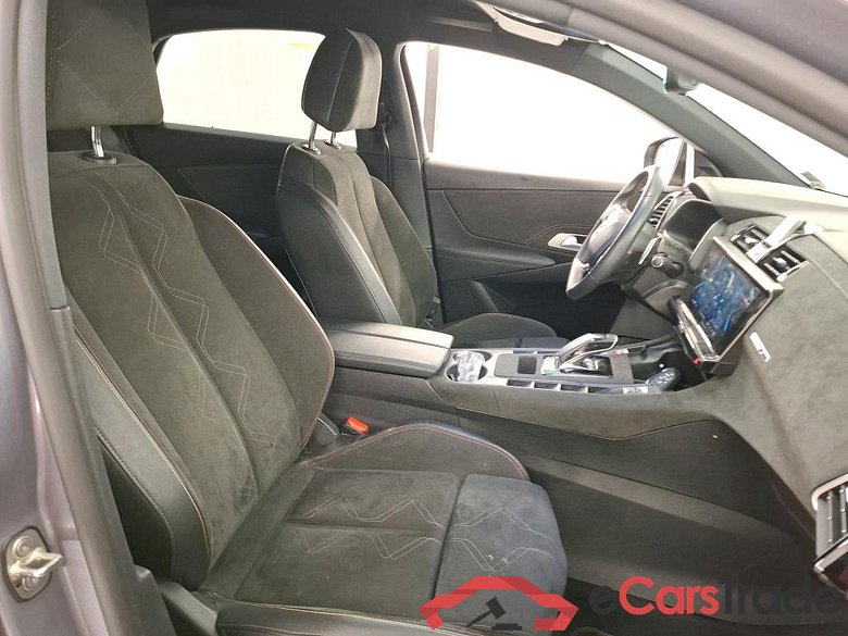 DS DS 7 Crossback / 2017 / 5P / SUV E-TENSE 225 PERFORMANCE Line + #6