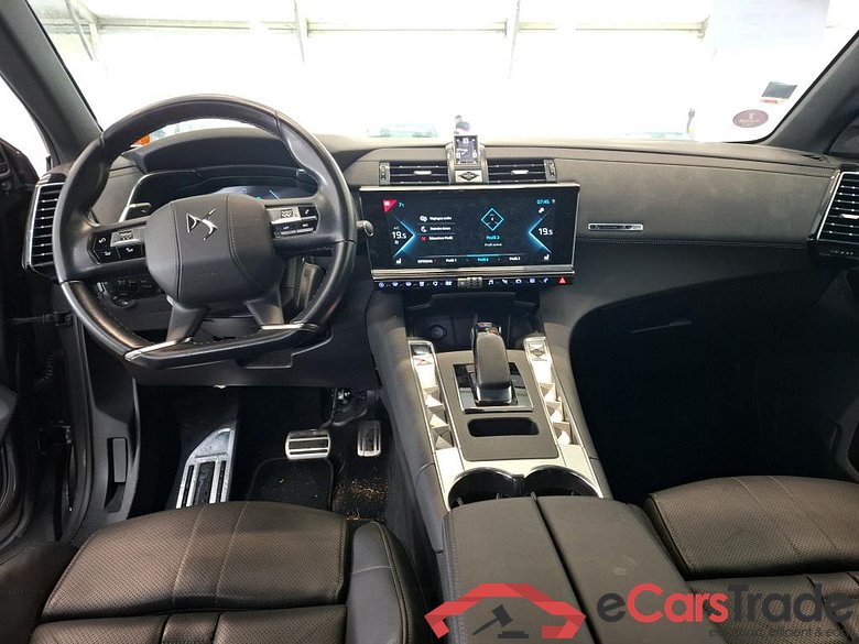 DS DS 7 Crossback / 2017 / 5P / SUV E-TENSE 4x4 300 Louvre(SL) #5