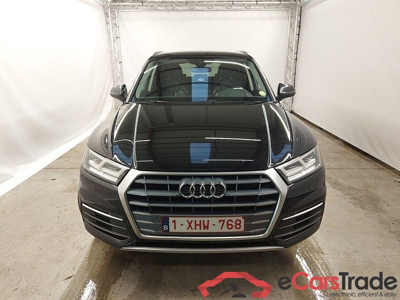 Audi Q5 Business Edition Sport 30 TDI 5d #5