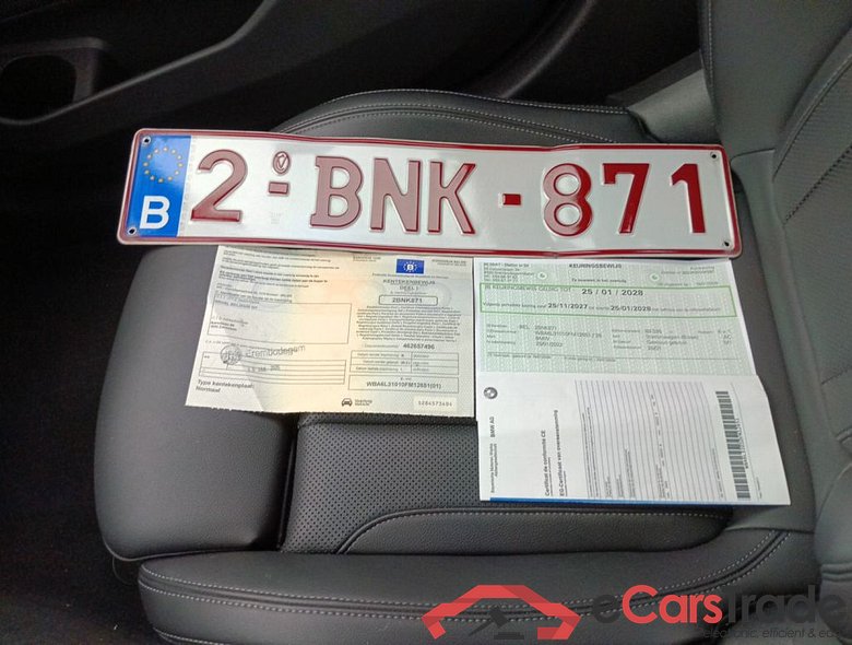 BMW 3 Reeks Touring 318dA (100 kW) 5d #4