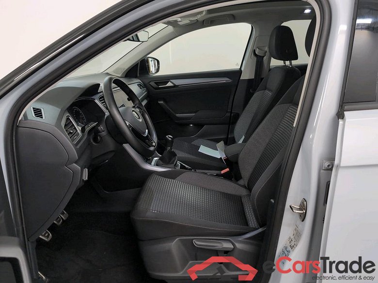 VOLKSWAGEN T-ROC 1.0 TSI ACTIVE #5