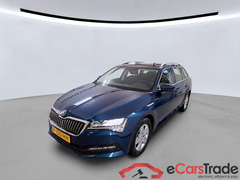 SKODA Superb Combi 110 kW #1