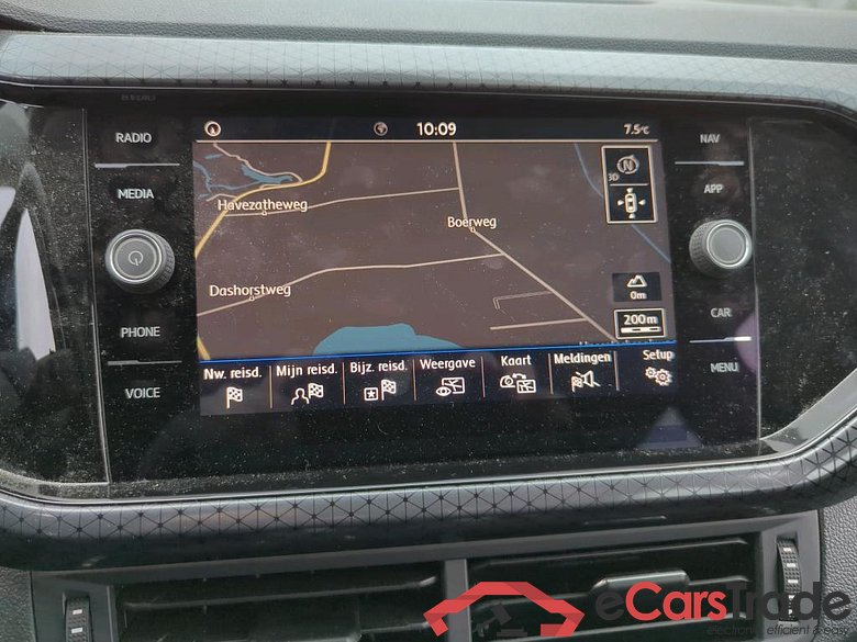 VOLKSWAGEN T-Cross 85 kW #2