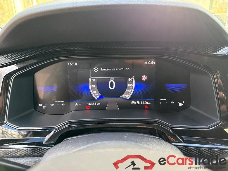 VOLKSWAGEN Polo Polo Life Business 1.0 TSI 70 kW (95 ch) 5 vitesses manuel #4