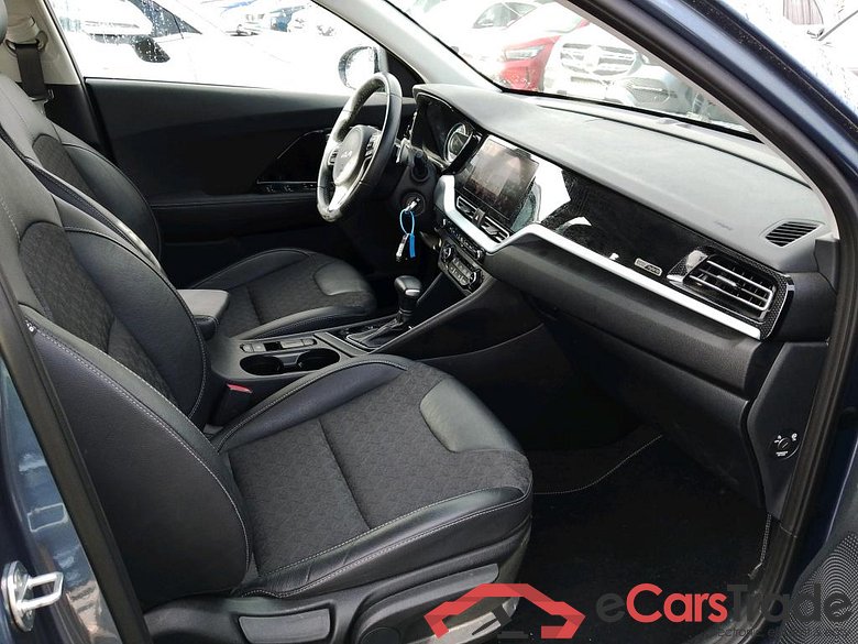 KIA Niro / 2019 / 5P / crossover 1.6 GDi HEV 104kW (141CV) Drive #6