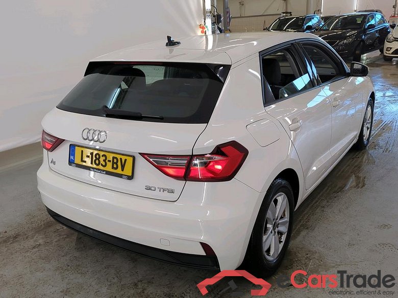 Audi A1 Sportback 30 TFSI Pro Line 5d #2