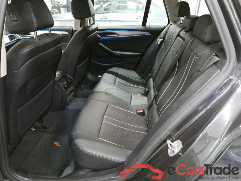 BMW 530e Plug-In Hybrid Aut. LED-Xenon LC-Pro ACC Ambient Navi-Pro Leather KeylessGo Camera Klima PDC ... #6