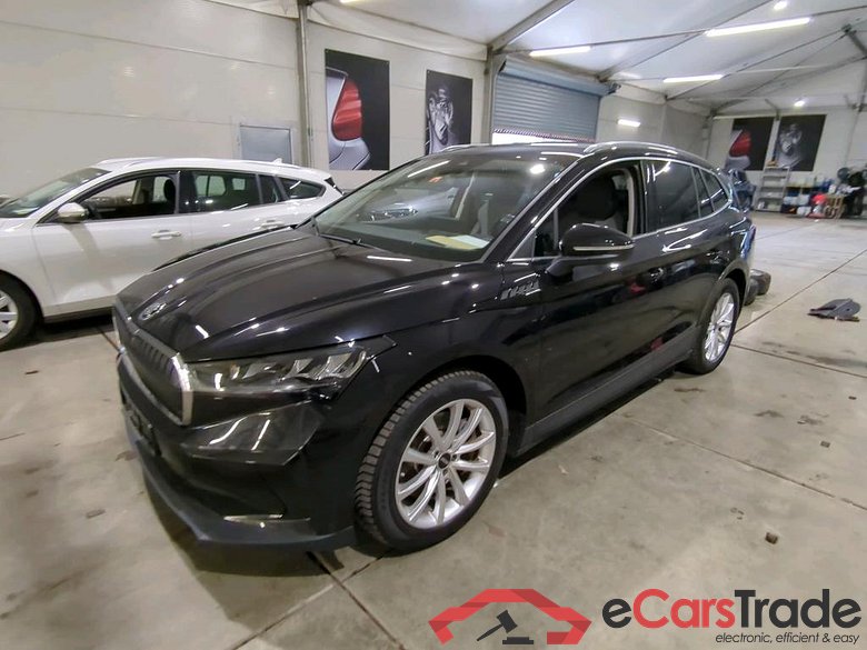 Enyaq 80 x Loft 82kWh