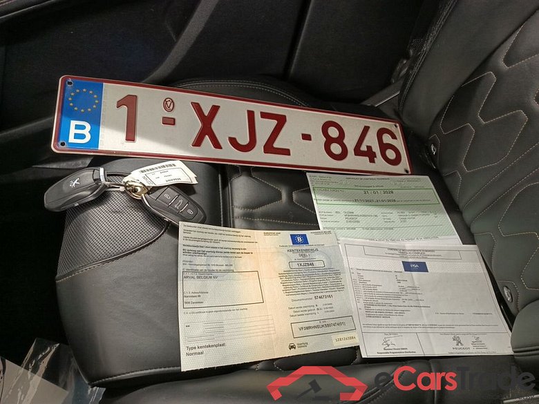 Peugeot 3008 1.2 PureTech 96kW S&S Auto GT Line 5d #4