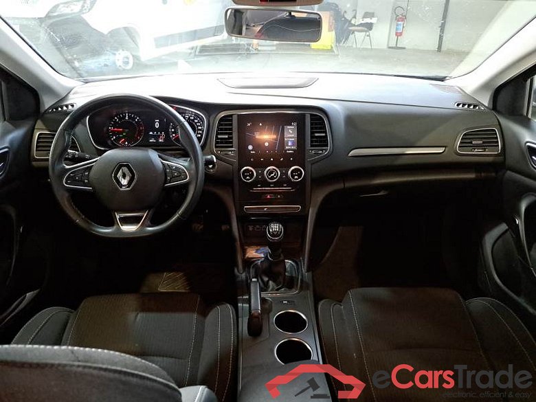 RENAULT MÉGANE SPORTER / 2020 / 5P / STATION WAGON 1.5 DCI 85KW BLUE BUSINESS #3