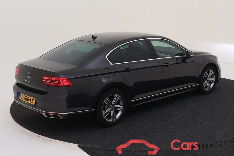 VOLKSWAGEN PASSAT 110 kW #6