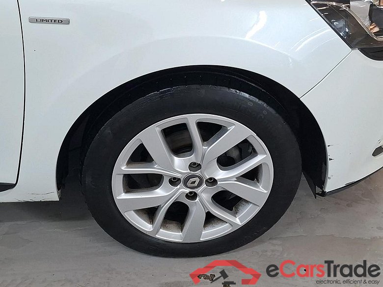 RENAULT CLIO 66 kW #6