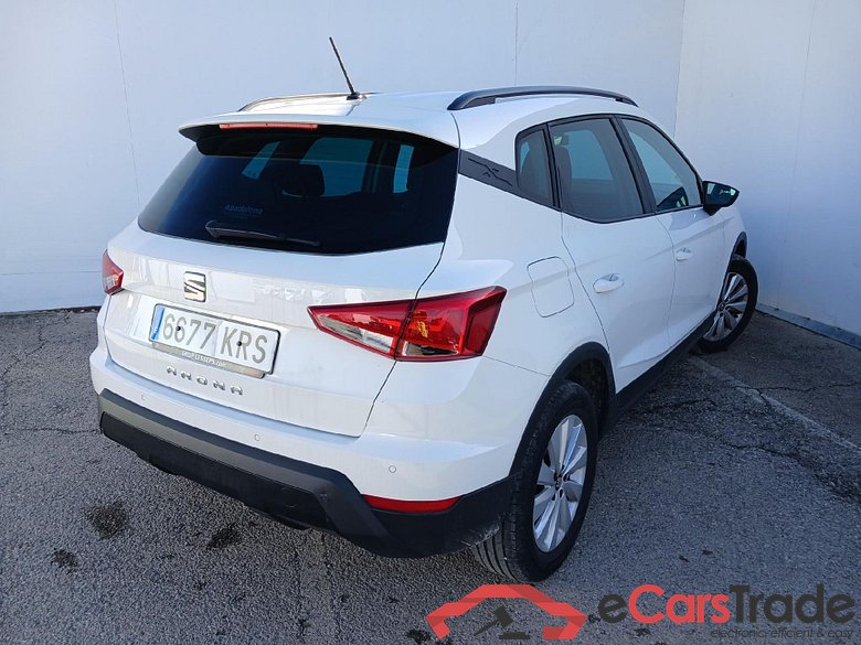 SEAT Arona / 2017 / 5P / todoterreno 1.0 TSI 70kW (95CV) Style Ecomotive #2