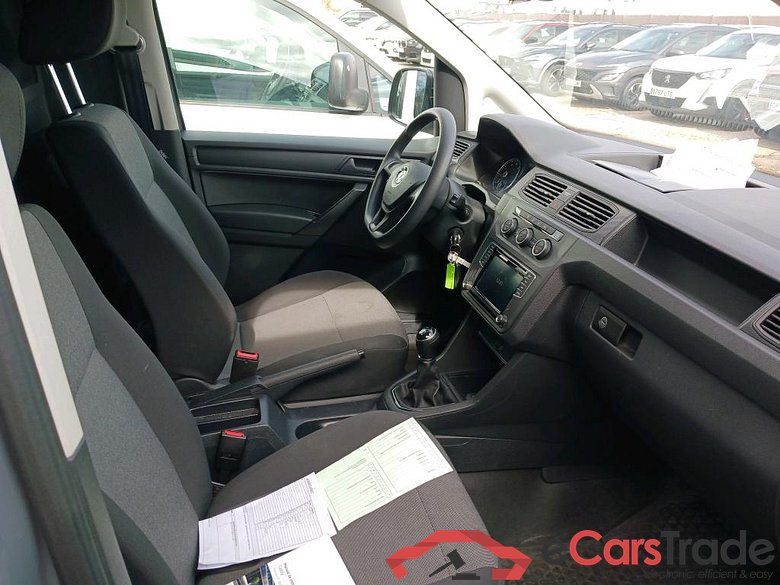 VOLKSWAGEN Caddy / 2015 / 4P / furgón derivado de turismo Profesional Maxi Furgón 1.4 TGI 81kW BM #6