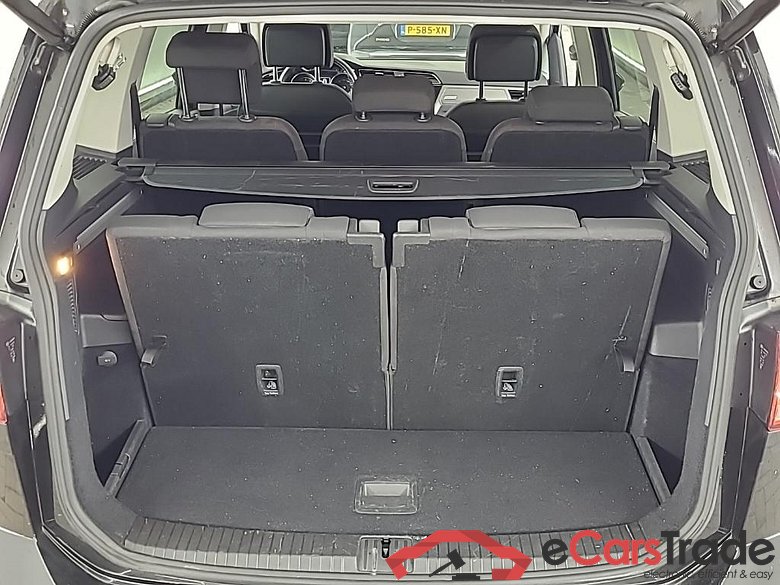 VOLKSWAGEN TOURAN 1.5 TSI 110kW Comfortline Business 5D #5