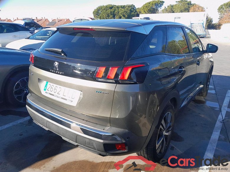 PEUGEOT 3008 Hybrid / 2016 / 5P / todoterreno 225 e-EAT8 Allure #2