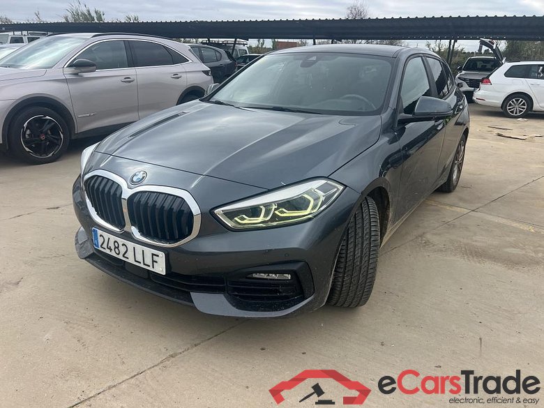 BMW Serie 1 / 2019 / 5P / berlina con portón 118i