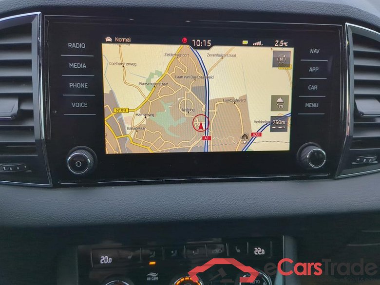 SKODA Karoq 110 kW #2