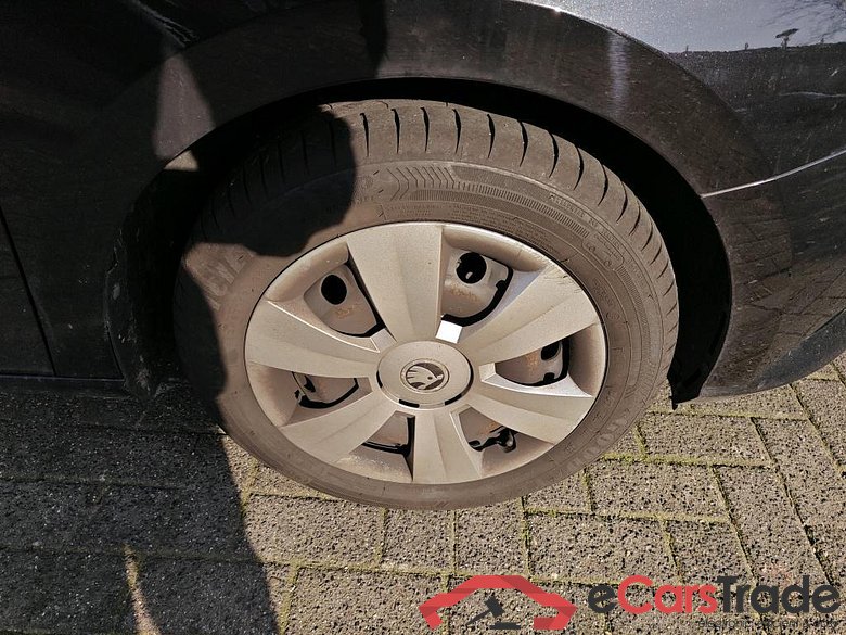 SKODA Fabia Combi 70 kW #6