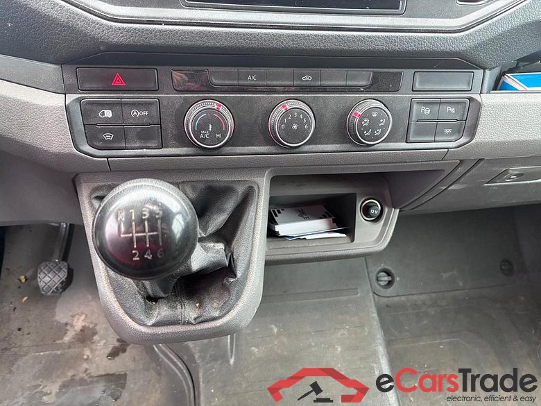 VOLKSWAGEN Crafter 35 Fourgon Mwb Hr Crafter 35 Bestelwagen L3H3 3640 mm 2.0 TDI EU6 SCR FWD BMT 177pk (130KW) 6V #6