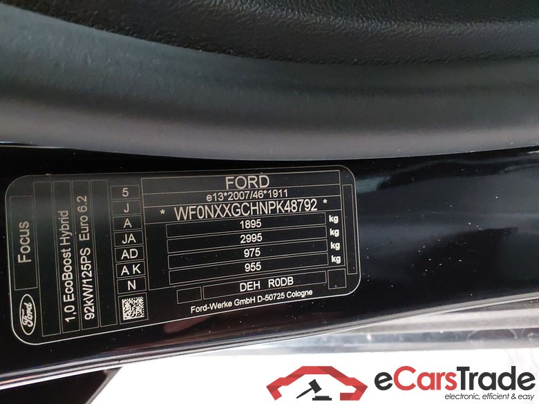 FORD Focus BERLINA 1.0 Ecoboost MHEV 92KW (125CV) S6.2 [2023. ST Line #5