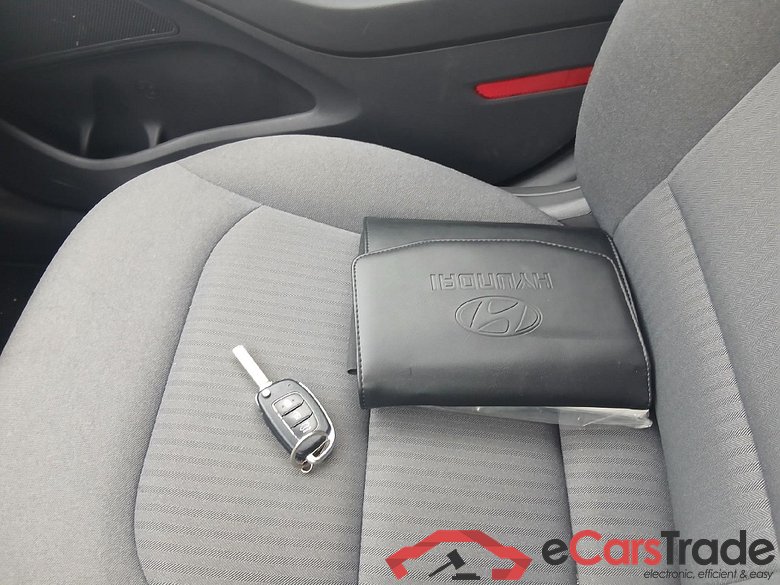 HYUNDAI IONIQ / 2019 / 5P / berlina con portón 1.6 GDI HEV Klass LE DCT #5