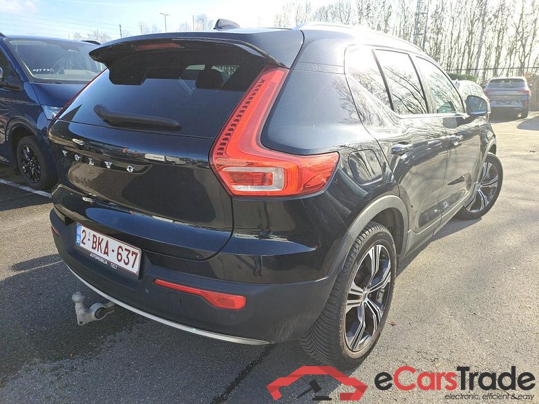 VOLVO - VOL XC40 T4 Recharge 211PK Geartronic Inscription Expression With Arianne Leather & Harman Kardon & Driver Assist Pack & 19 Inch & 360 Camera & Electric Sunroof & Semi Auto Foldable Trailer Hook   * HYBRID * #2