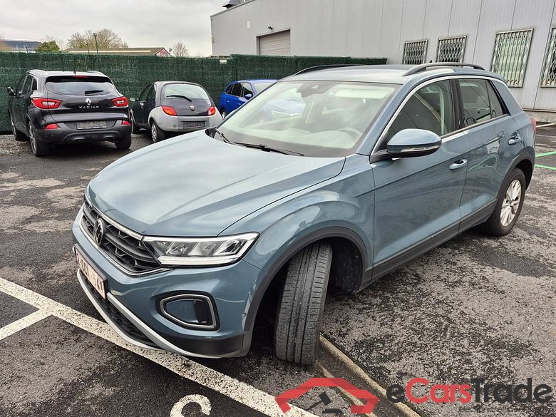 VOLKSWAGEN T-Roc T-Roc Life Business 1.0 TSI OPF 81 kW (110 ch) 6 vitesses manuel #1