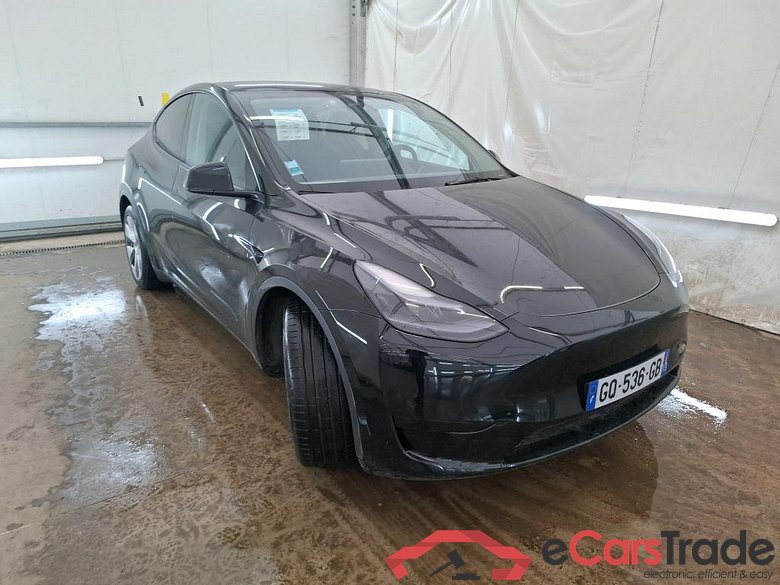 TESLA Model Y / 2021 / 5P / SUV RWD #5