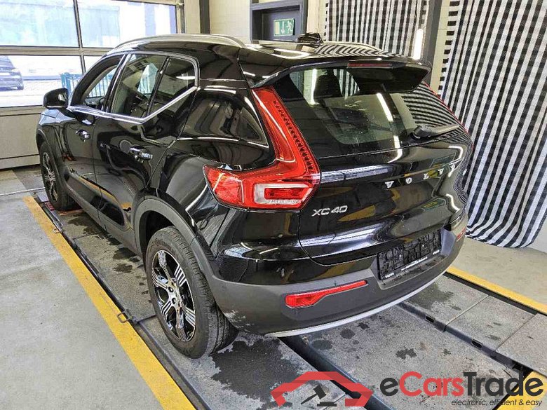 Volvo XC40 (2017->) DE - SUV5 B4 2WD EU6d, Inscription (EURO 6d), 2020 - 2022 #4