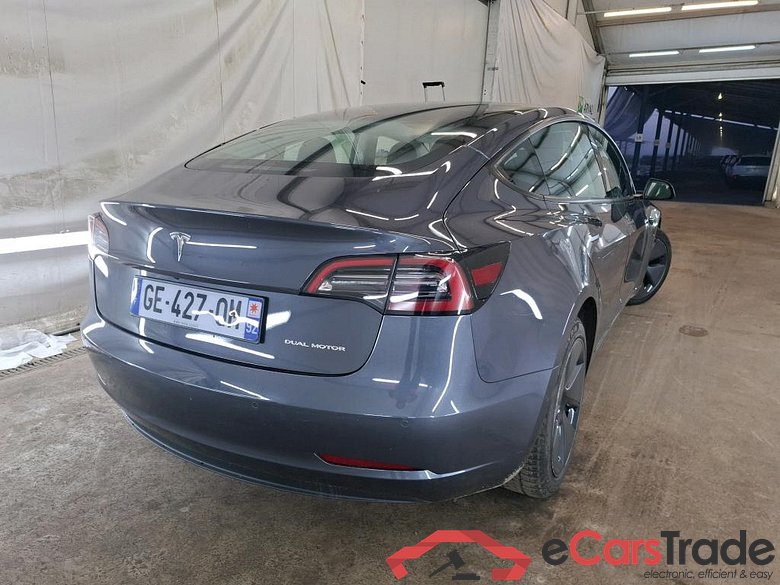 TESLA Model 3 / 2018 / 4P / Berline Grande Autonomie Dual Motor AWD #4