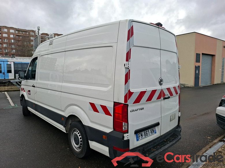 Crafter Fourgon Fourgon 35 mittlerer Radstand mit Hochdach FWD 2.0 140CV BVM6 #2