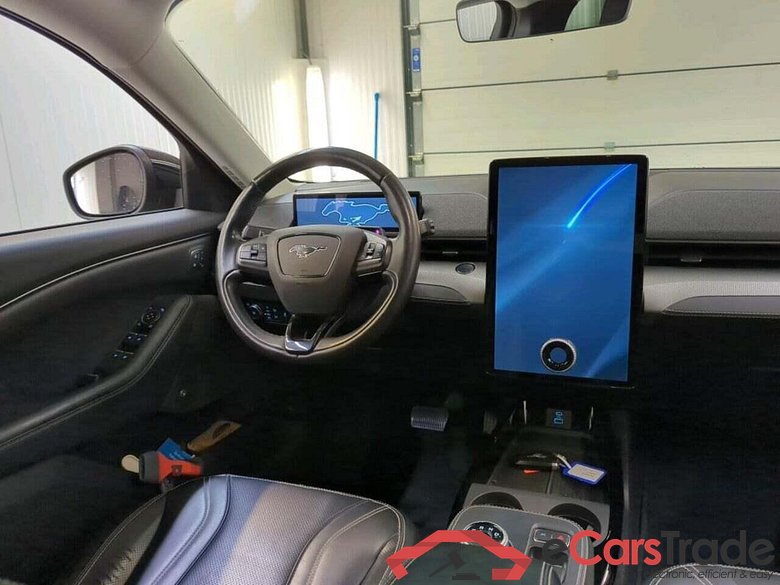 FORD Mustang Mach-E RWD 75 kWh #3