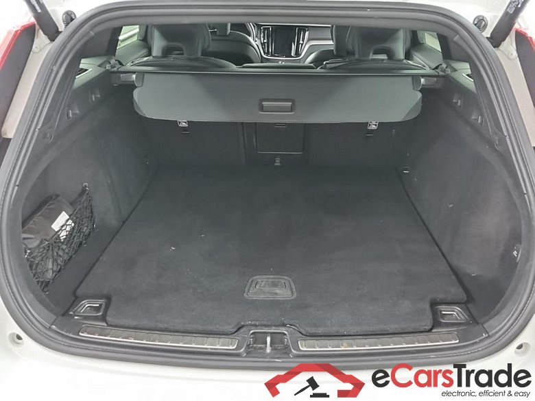 VOLVO V60 B3 Automaat R-Design 5D 120kW #5