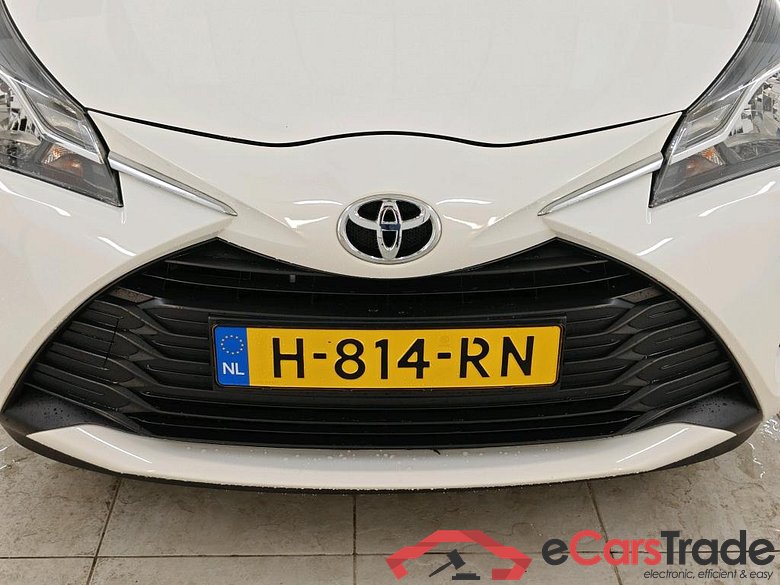 Toyota Yaris 1.0 VVT-i Connect 5d #5