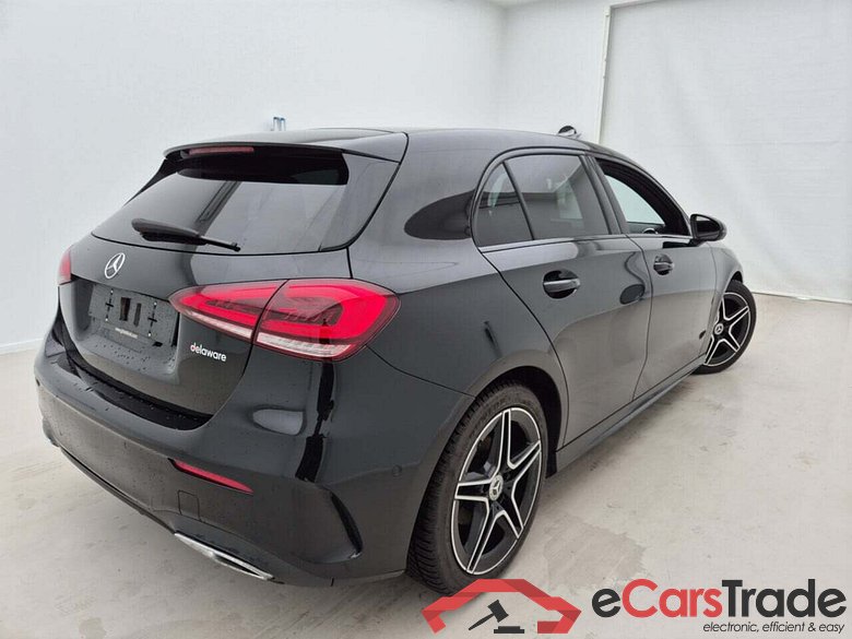 MERCEDES-BENZ A-KLASSE 2.0 180 D 8G-DCT AMG LINE #2