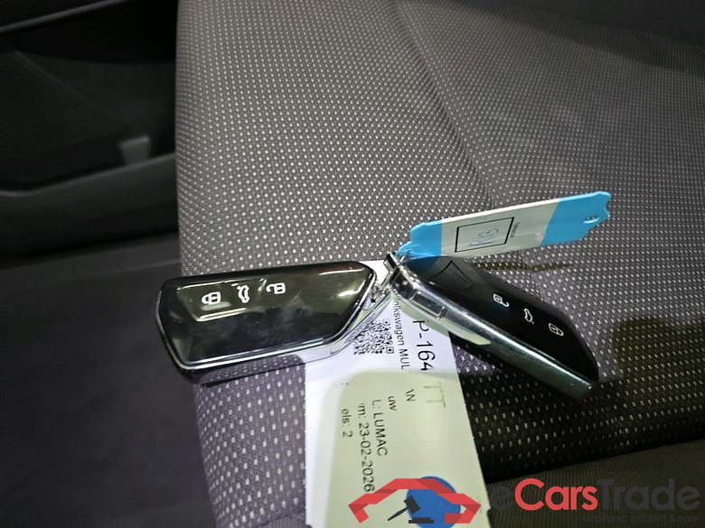 VOLKSWAGEN MULTIVAN 110 kW #6