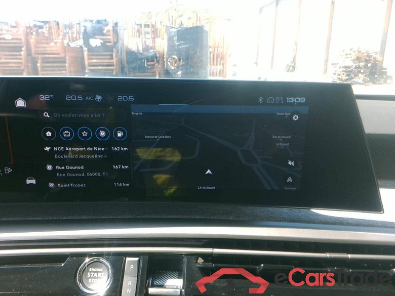 Peugeot 3008 Allure Hybrid 136 e-DCS6 (1.2L) #4