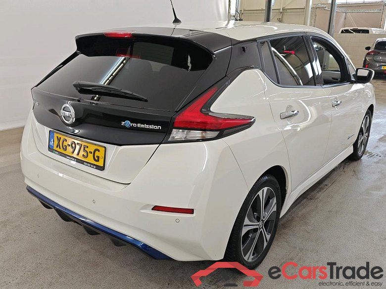 Nissan Leaf N-CONNECTA 40kWh 5d #2